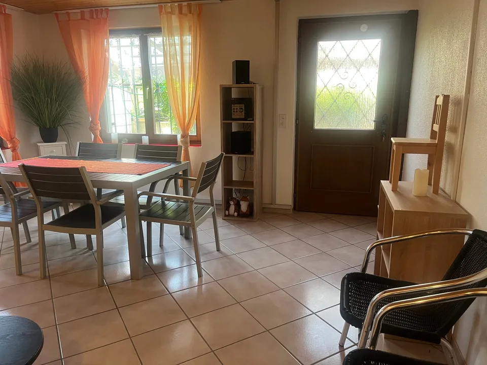 Maison abordable, grande de 7,5 pièces avec appartement annexe, 22 minutes de Berne à Busswil, commune de Lyss – photo 21 sur 27