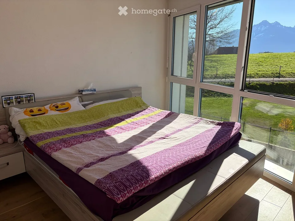 Großes 3.5-Zimmer-Apartment in Vuadens mit 2 Parkplätzen – Foto 4 von 7