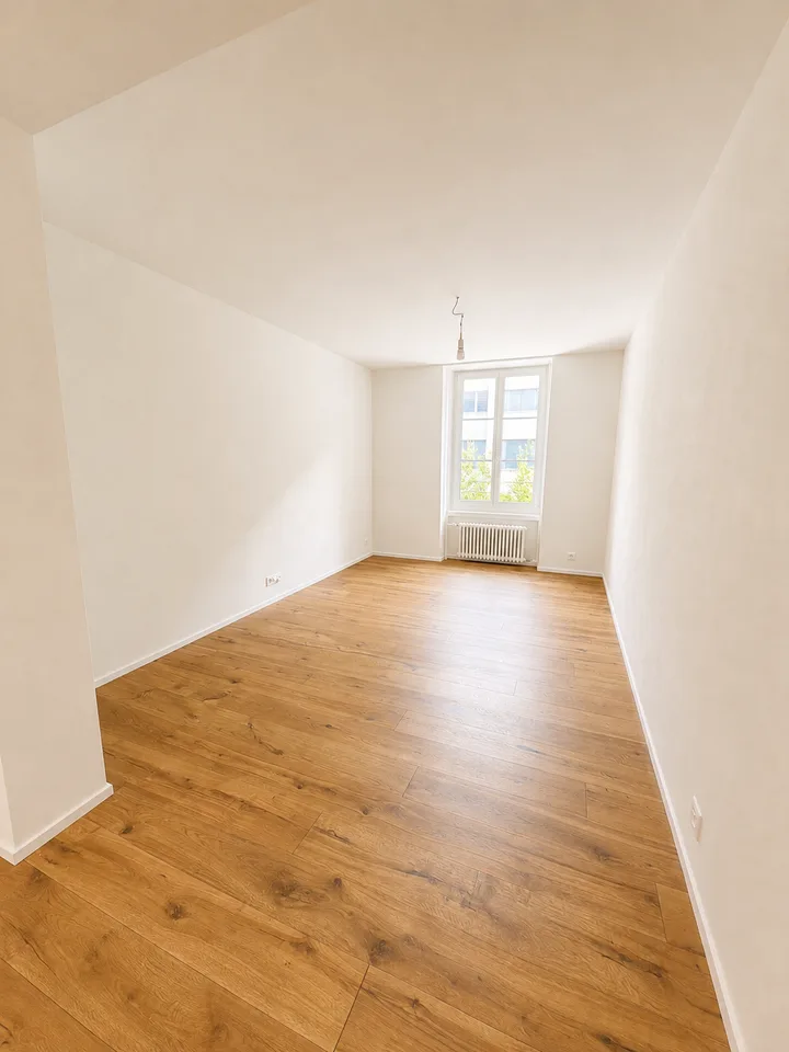 A residential jewel with character in the heart of Glarus
