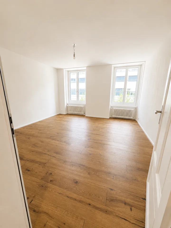 A residential jewel with character in the heart of Glarus