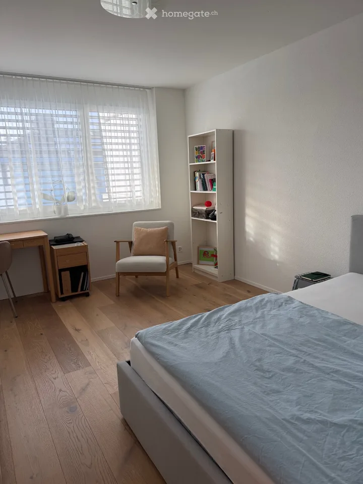 Appartement moderne 3.5 pièces avec grande terrasse à Reiden