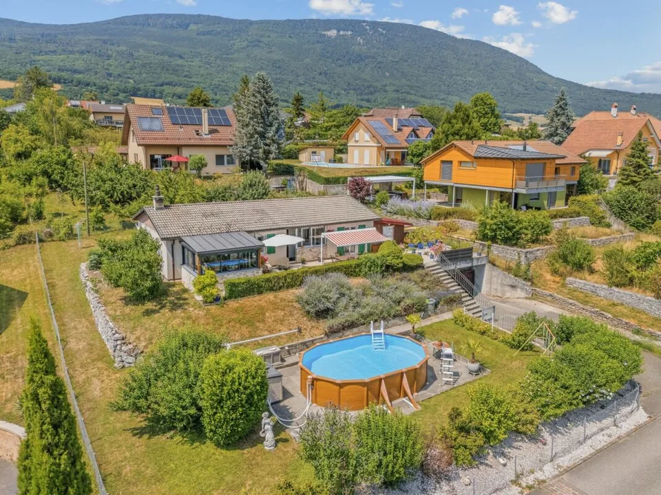 4.5 Zimmer Einfamilienhaus in Onnens VD – Foto 3 von 22