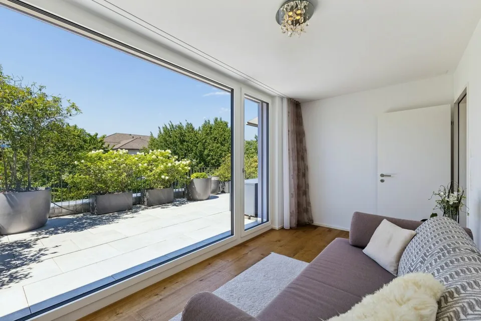 Exklusive 4.5-Zimmer-Attikawohnung mit Seeblick – Foto 5 von 20