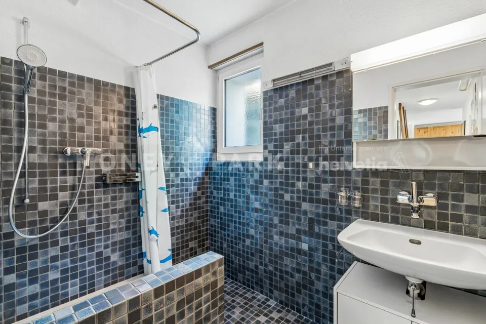 Réservé : Attractive maison unifamiliale 6.5 pièces dans un emplacement familial – photo 10 sur 16