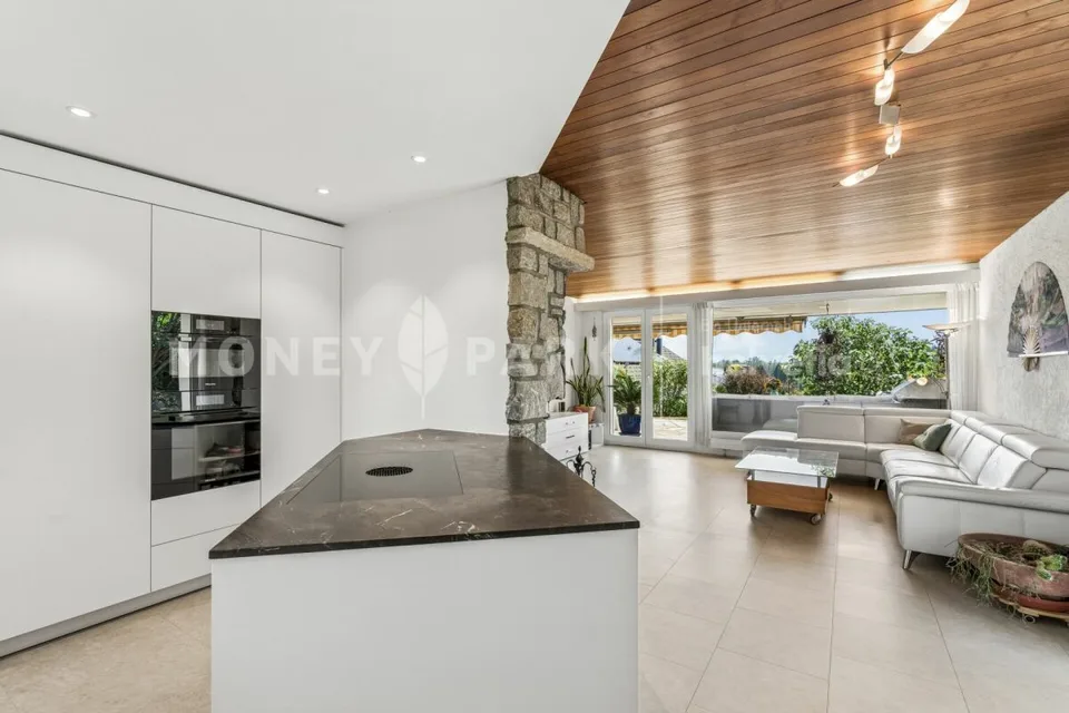 Réservé : Attractive maison unifamiliale 6.5 pièces dans un emplacement familial – photo 4 sur 16