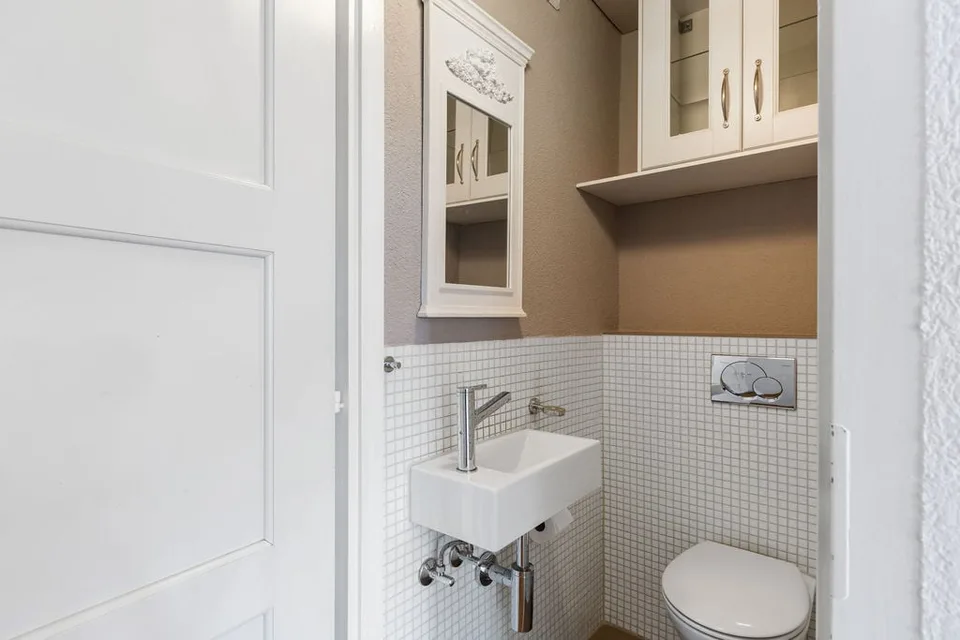 Charming gem for sale – photo 14 of 16
