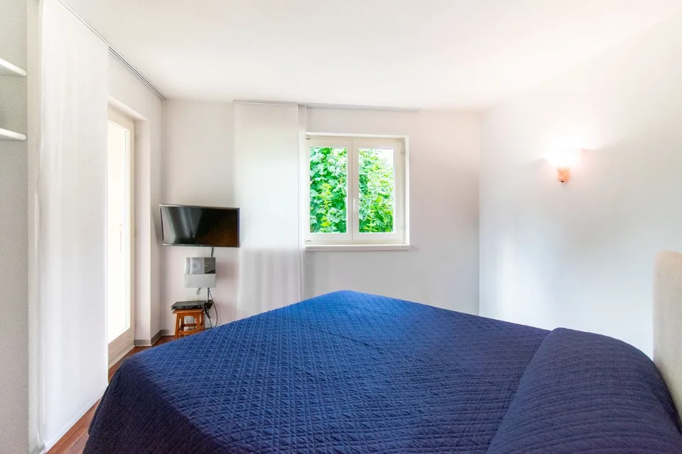 Villa exclusive avec garages spacieux et potentiel d'agrandissement – photo 10 sur 13