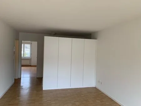 Helle 3.5 Zimmer Wohnung im 3. Stock