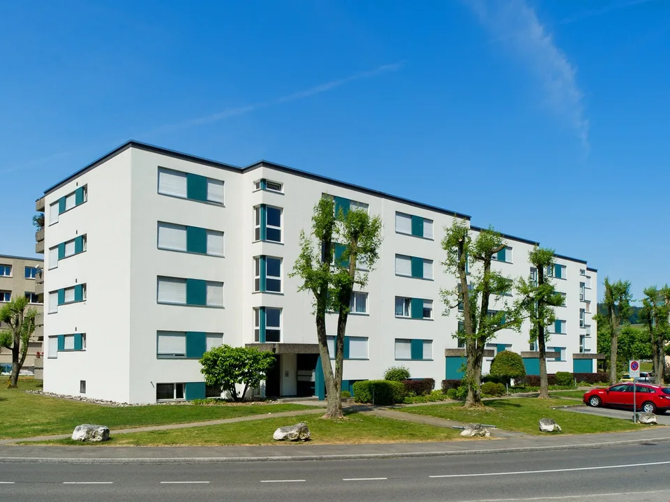 Helle 3.5 Zimmer Wohnung im 3. Stock