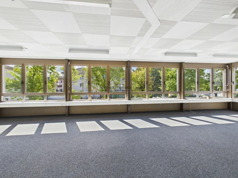 Bureau représentatif au cœur de Bülach – photo 5 sur 7