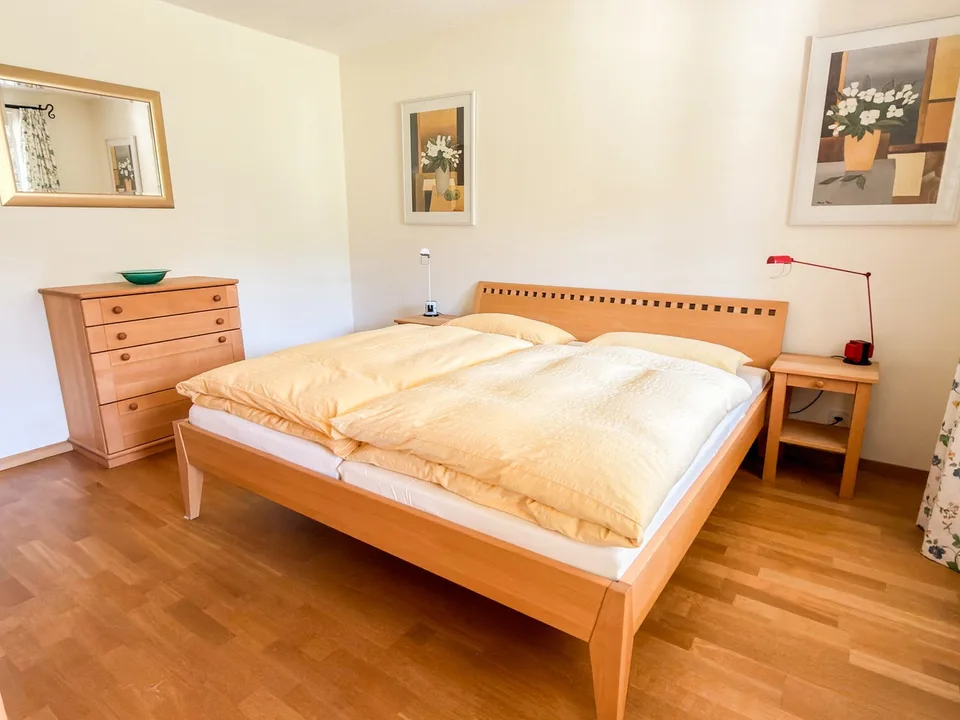 Helle 3-Zimmer-Wohnung mit Balkon und schöner Aussicht in Vulpera – Foto 15 von 18