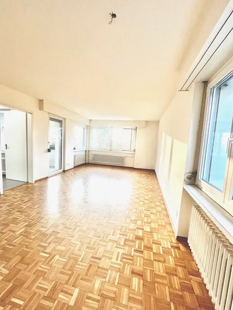 Charmante 3.5 Zimmer Wohnung im Grünen – Foto 3 von 8