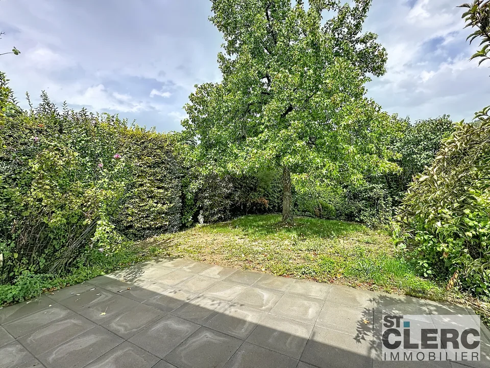 Magnifique appartement en duplex avec balcon et jardin
