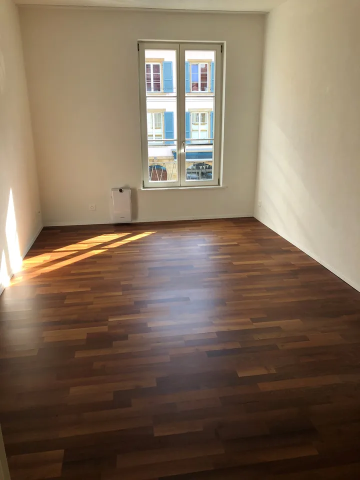Moderne 3.5-Zimmer-Wohnung im Herzen von Nidau