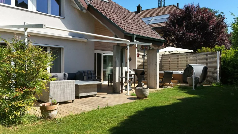 Casa a schiera con oasi di giardino - Casa a Zollikofen – foto 18 di 27
