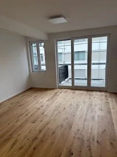 Grand appartement 2 1/2 pièces 1er étage à droite à louer à Oberburg