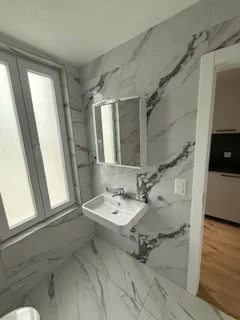 Grand appartement 2 1/2 pièces 1er étage à droite à louer à Oberburg