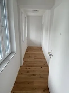 Grand appartement 2 1/2 pièces 1er étage à droite à louer à Oberburg