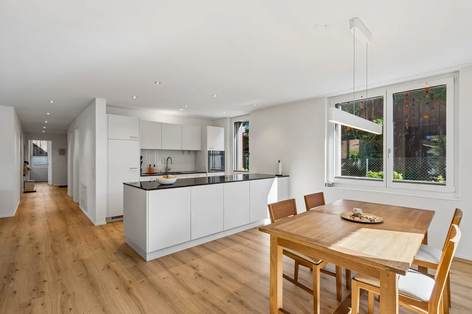 Zentral, ruhig und lichtdurchflutet - Ihr neues Zuhause im Herzen von Hettlingen – Foto 6 von 14