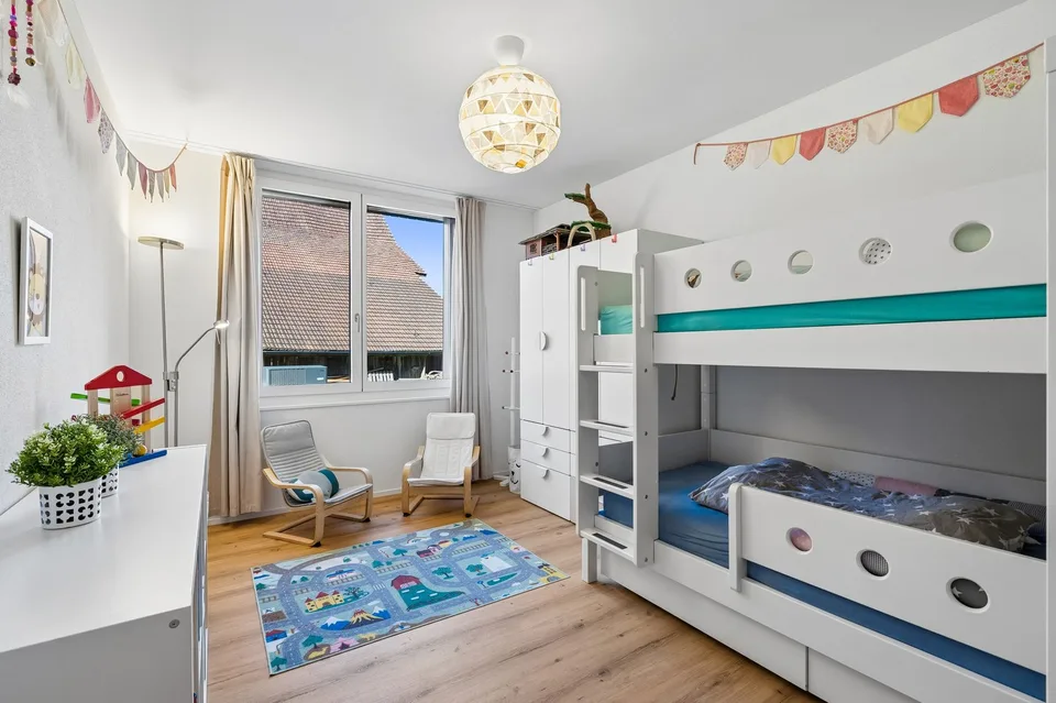Zentral, ruhig und lichtdurchflutet - Ihr neues Zuhause im Herzen von Hettlingen – Foto 9 von 14