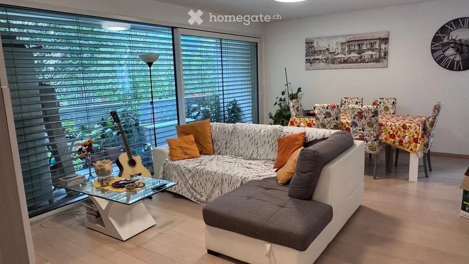 Appartement de 2,5 pièces lumineux à Lumino – disponible à partir d'octobre 2026