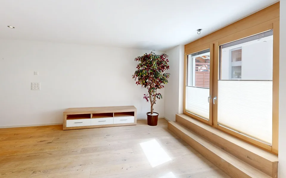 Bello e luminoso appartamento 2.5 locali con terrazza – foto 4 di 9
