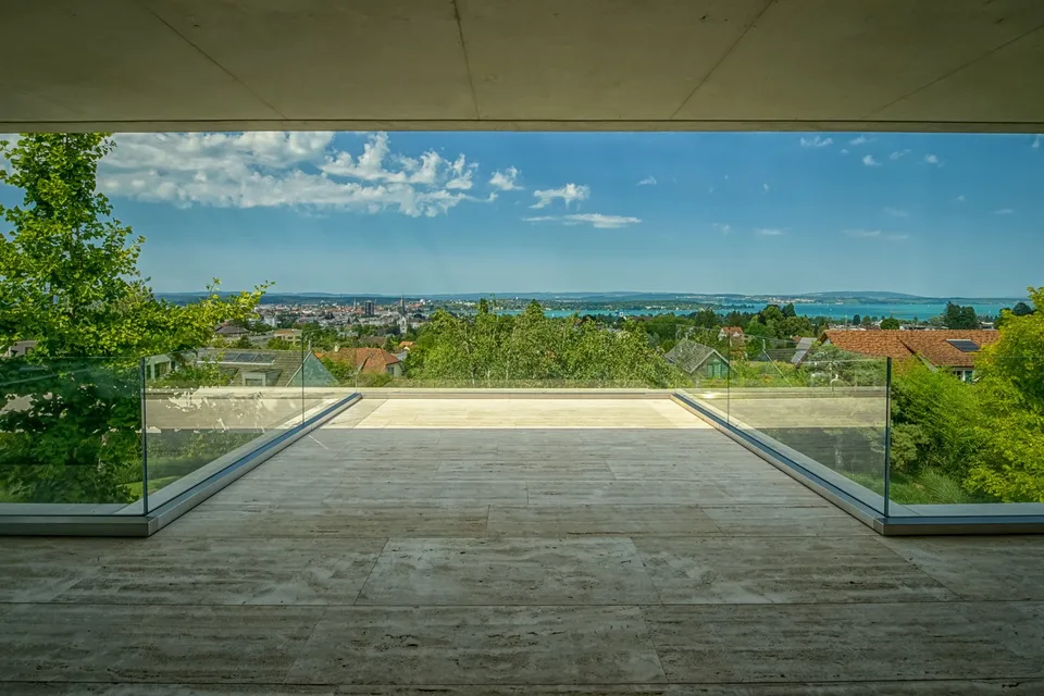 First Class Villa with 180 Lake view, a unique hillside location above Kreuzlingen on Lake Constance – photo 4 of 5