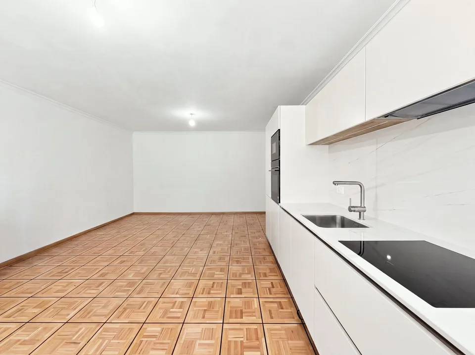 Appartement rénové avec balcon – Route de Florissant, Genève – photo 4 sur 13