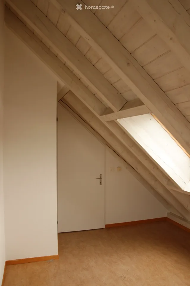 Charmante 5-Zimmer-Maisonette-Wohnung in Hittnau