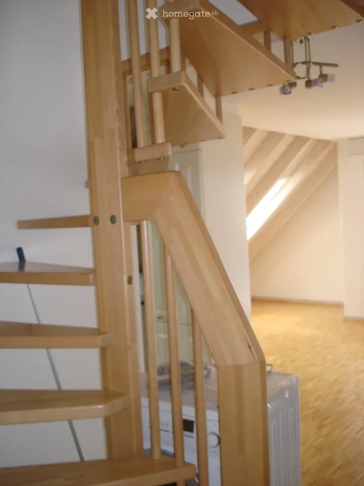 Charmante 5-Zimmer-Maisonette-Wohnung in Hittnau