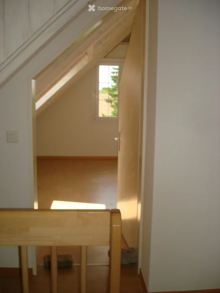 Charmante 5-Zimmer-Maisonette-Wohnung in Hittnau