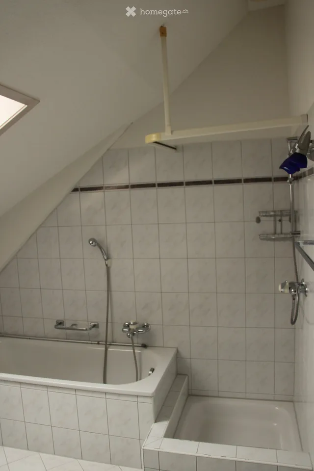 Charmante 5-Zimmer-Maisonette-Wohnung in Hittnau