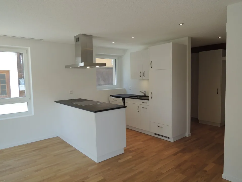 Charming 2.5-room ground floor apartment