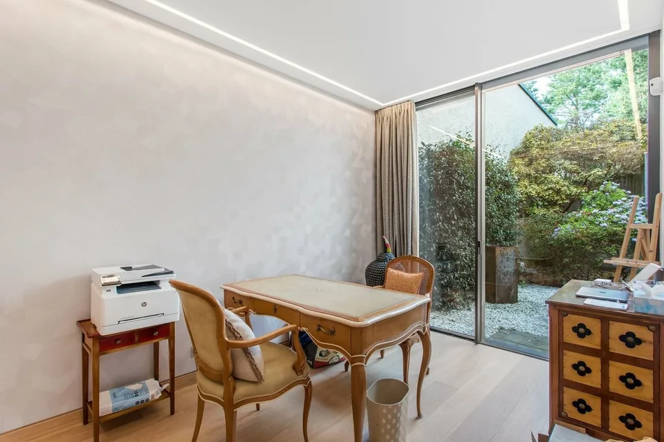Eine der berühmtesten Adressen! Luxuriöses Anwesen im contemporary-Stil – Foto 10 von 26