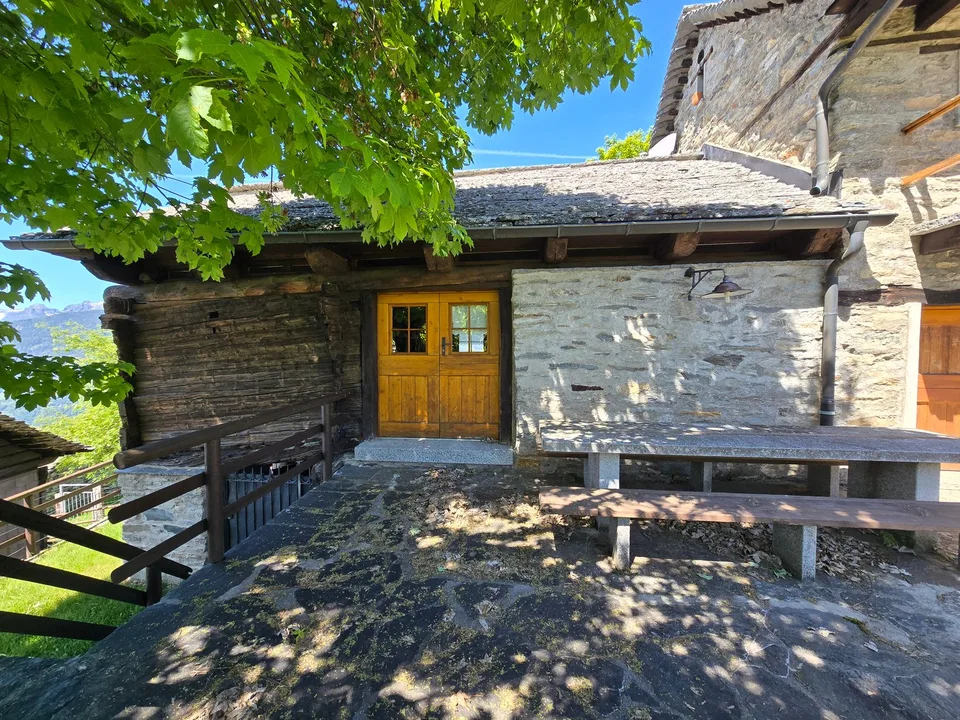 schönes Berghaus mit grossem Land und herrlichem Panoramablick – foto 30 di 30