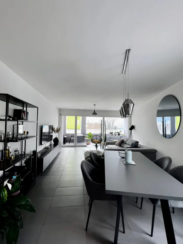 Modernes 2.5-Zimmer-Apartment mit Balkon in Arbedo-Castione