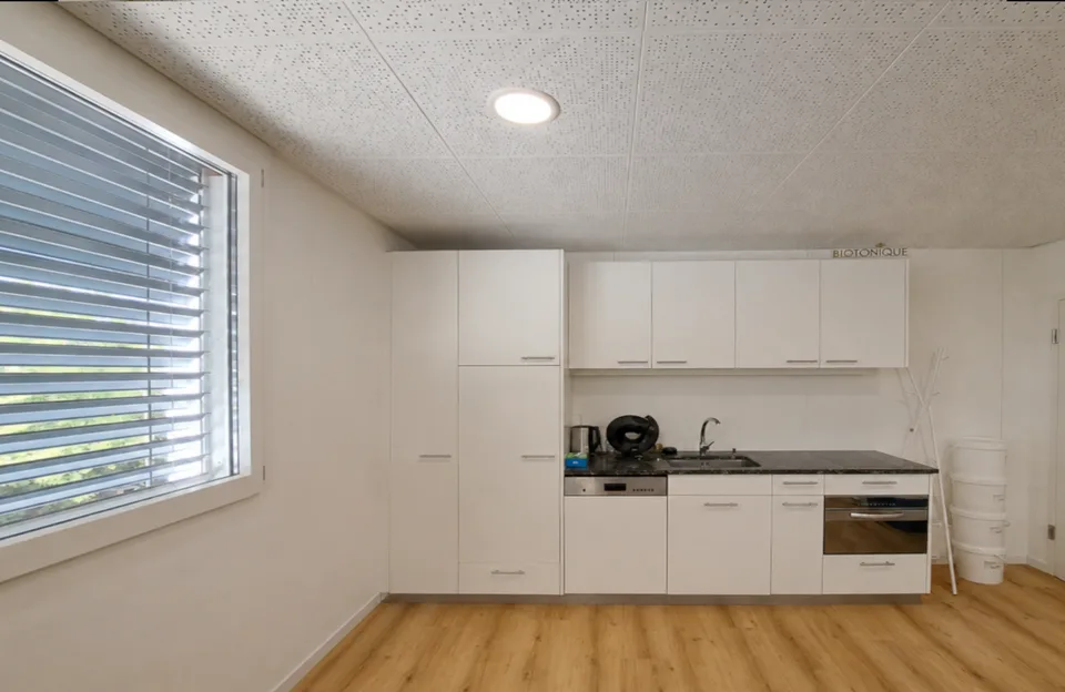 28 m² - Attraktiver Gewerberaum mit eigener Küche – Foto 4 von 5