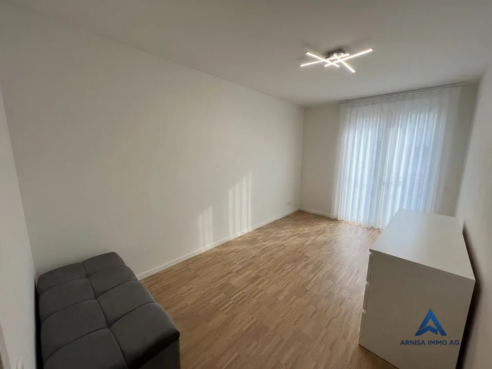 Charmante 3.5-Zimmer-Wohnung mit Balkon in Kaiseraugst – sofort verfügbar! – Foto 3 von 10