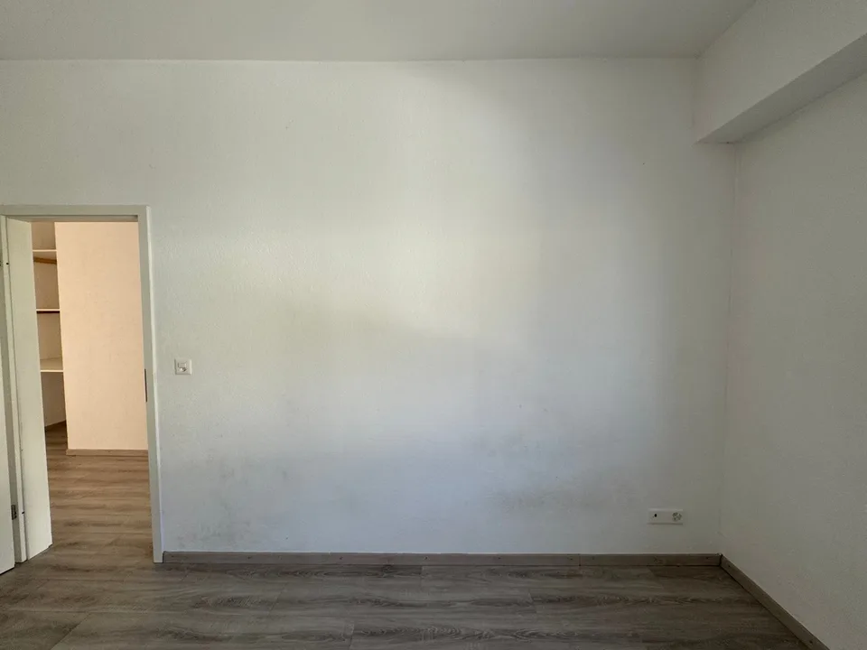 Helles Duplex-Wohnung mit 4.5 Zimmern in Saint-Imier – sofort verfügbar
