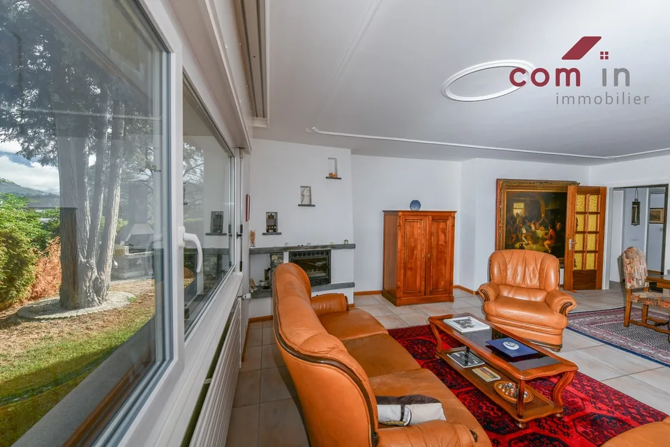 Einfamilienhaus in Grône mit Studio und Blick, ruhig und zentral – Foto 3 von 26
