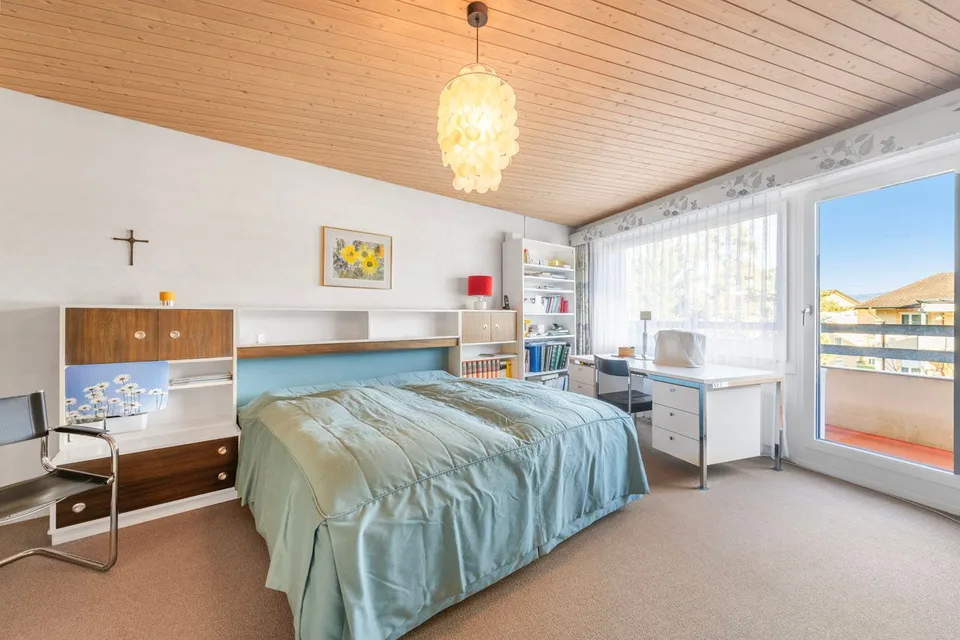 Photovoltaikanlage mit Speicherbatterie, Doppelgarage plus 2 Aussen... – Foto 7 von 27