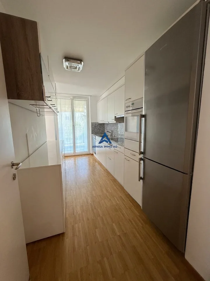 Helle 4.5-Zimmer-Wohnung mit Balkon in Kaiseraugst – sofort verfügbar! – Foto 4 von 15