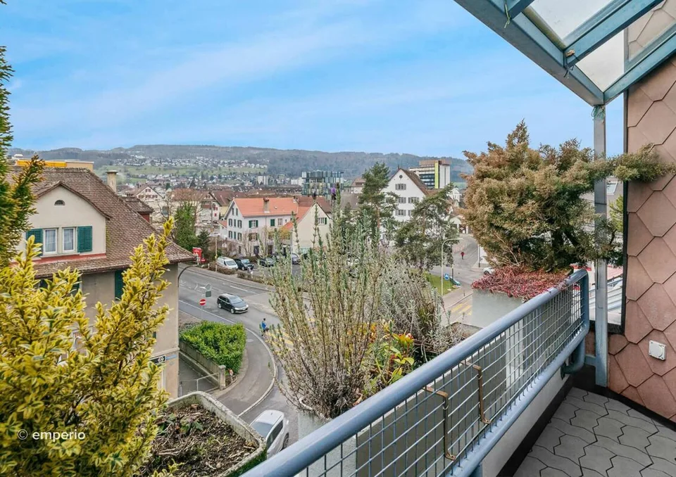 Maisonette ristrutturata in diritto di costruzione - situata al centro con vista e camino – foto 10 di 10