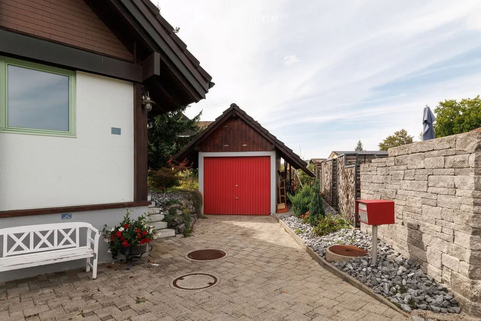Votre nouvelle maison avec une idylle de jardin – vivre avec style dans le quartier populaire "Breiti" – photo 5 sur 19