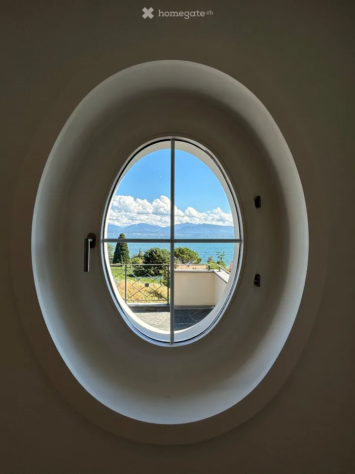 Schönes Apartment mit 2.5 Zimmern, Garten und atemberaubendem Blick