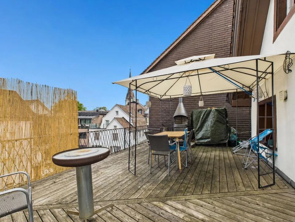 Fully rented, 5.47% gross, in the old town