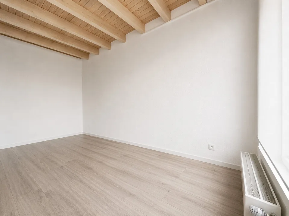 Familiare e spazioso con giardino e parcheggio sotterraneo