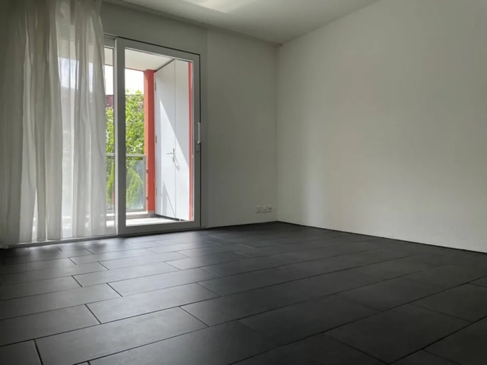 Casa a schiera, lorda, centrale, tranquilla con linguaggio formale chiaro – foto 9 di 20