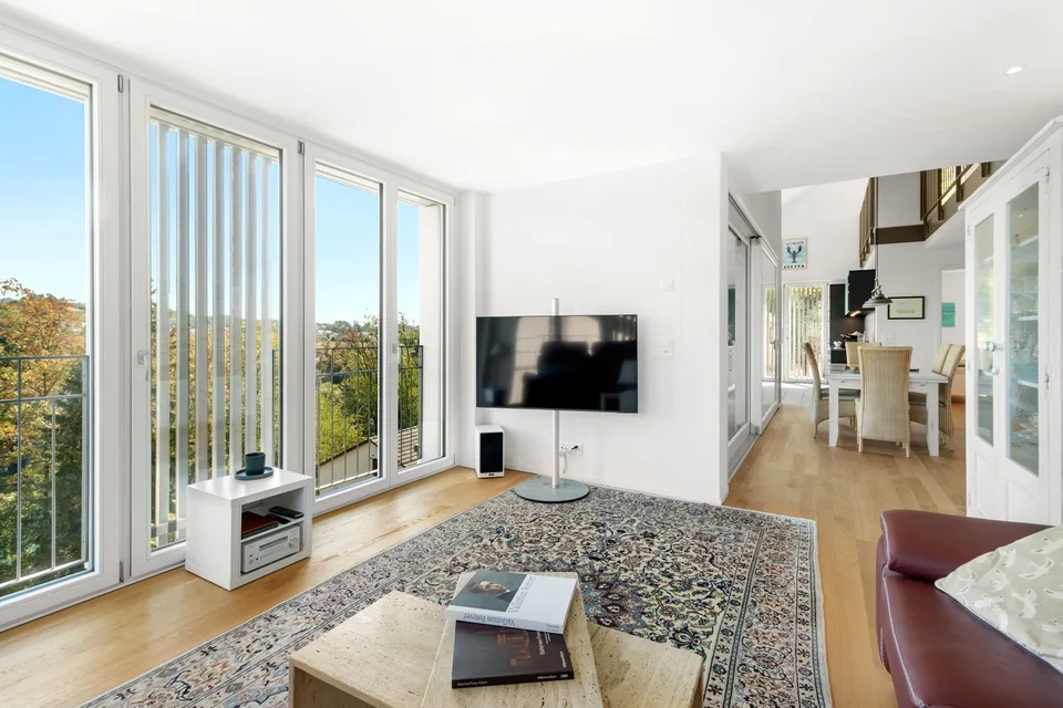 Fantastische 4-Zimmer Maisonette- Wohnung mit Rheinblick – Foto 7 von 13
