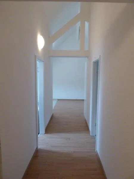 Bright 2.5-room apartment on the 4th floor in Moutier